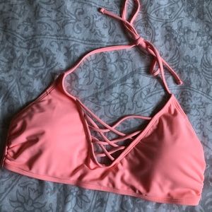 Peach bikini top with cross cross detailing